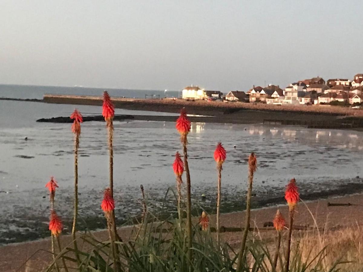 Once Upon A Tide Leilighet Herne Bay Eksteriør bilde